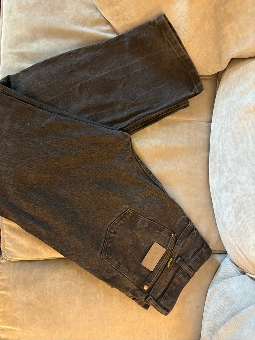 Wrangler Men's Straight Jeans in Chocolate Brown